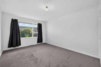 347 Worcester Street, Linwood