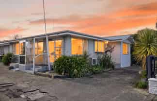 347 Worcester Street, Linwood