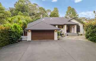 12A Hobbs Road, Matakatia