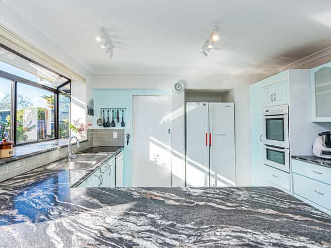 7 Exeter Crescent, Springvale