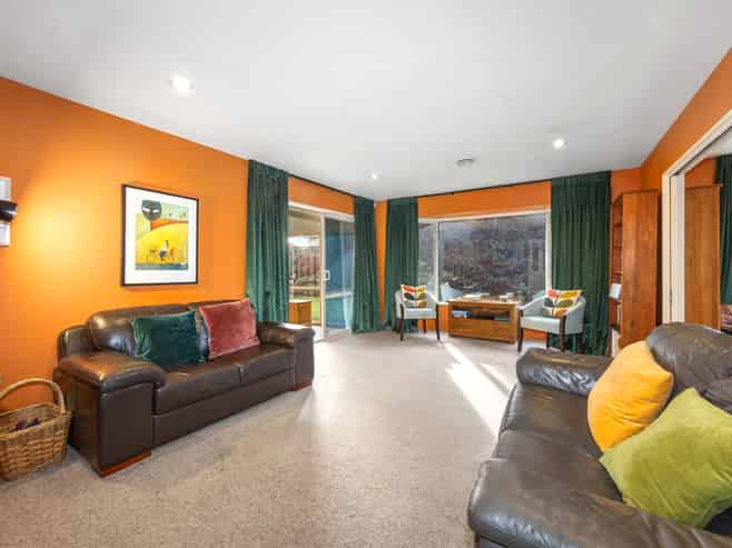 148 Brookside Tce, Bryndwr