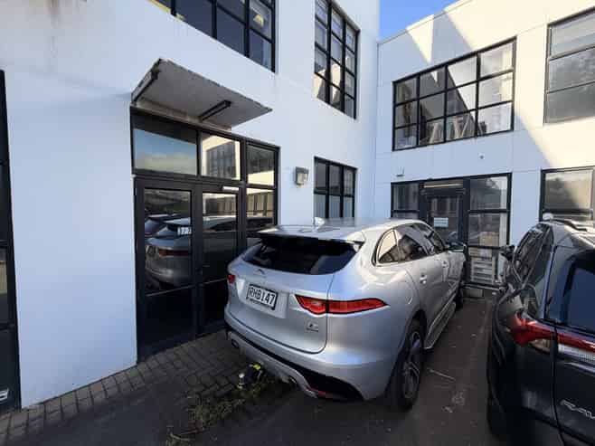 58sqm with 1 park