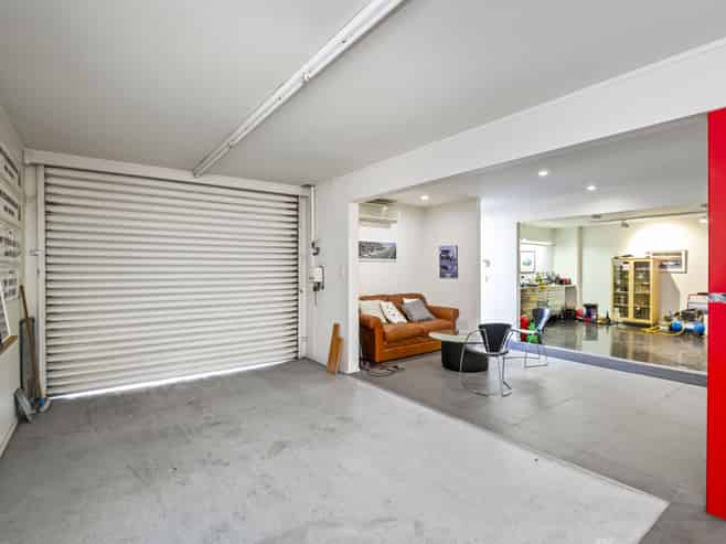 Ultimate occupier opportunity on mixed use land