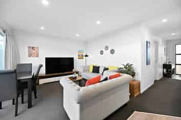 6/178 Old Farm Road, Hamilton East
