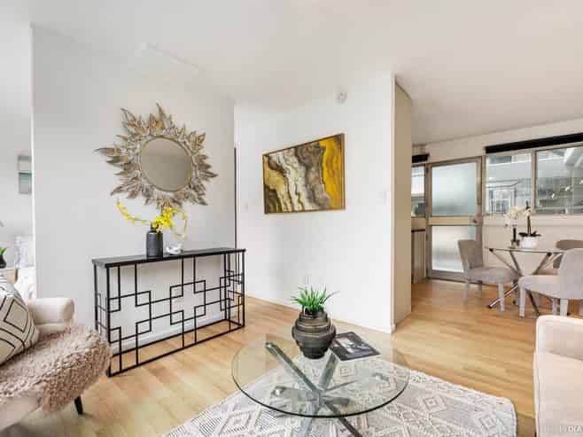 208/9 Sarawia Street, Newmarket