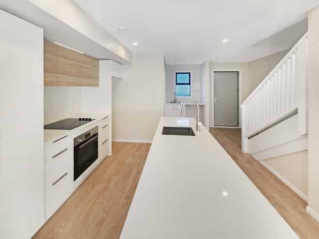 3/31 Wainuiomata Road, Wainuiomata
