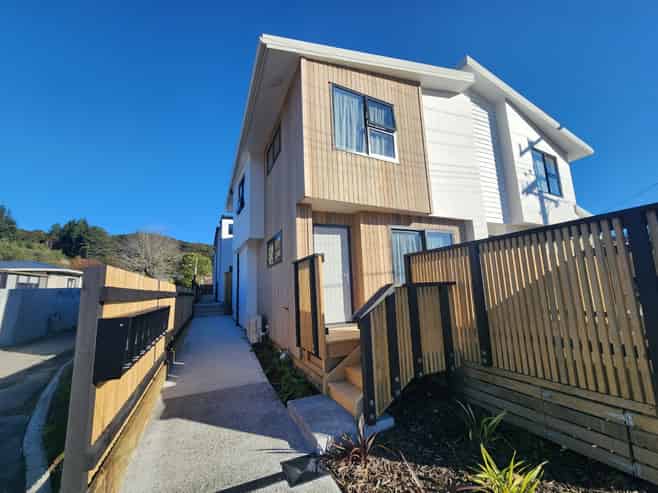 3/31 Wainuiomata Road, Wainuiomata