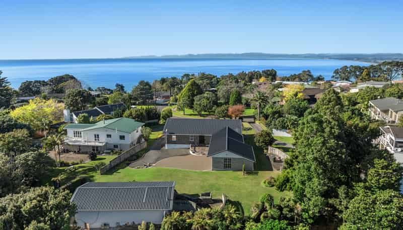 111 Otarawairere Road, Ohope