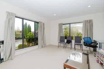 58 Darjon Drive, Huntington