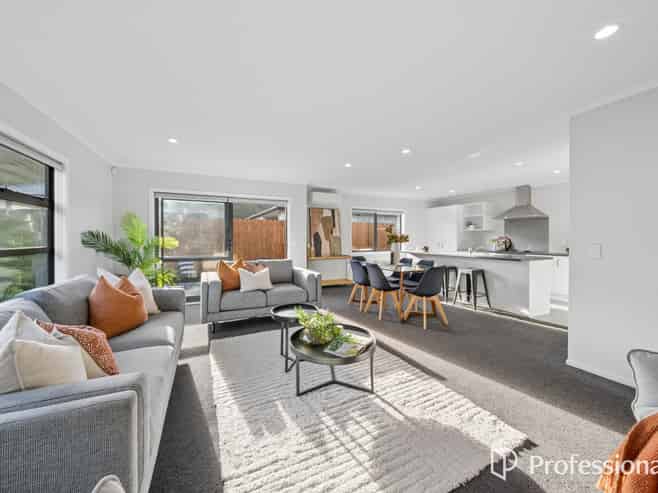 96 Farmer Crescent, Taita