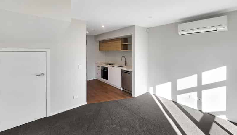 4/31 Wainuiomata Road, Wainuiomata