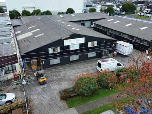 Warehouse with office - road front, Henderson