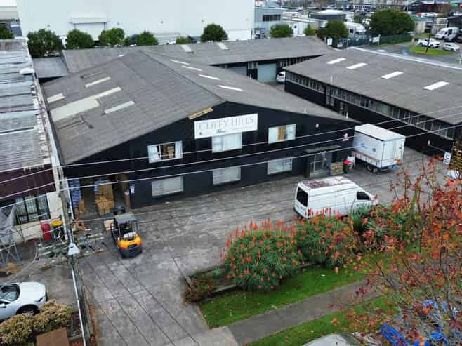 Warehouse with office - road front, Henderson