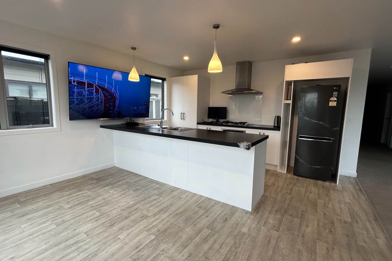 Spacious & Well Designed Home in The Lakes - Ansicht 3