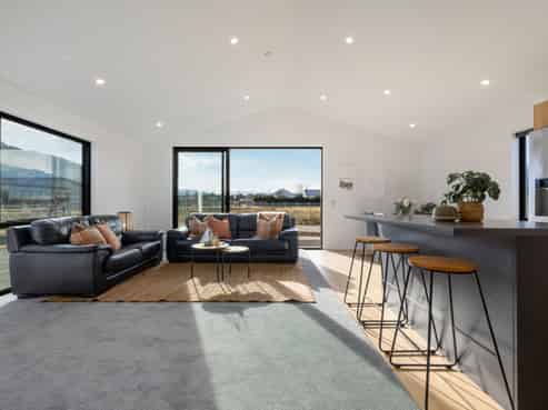 32/ Riley Street , Lake Hawea