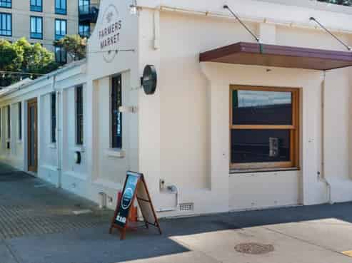 A Prime Retail Space in the Heart of Catalina Bay