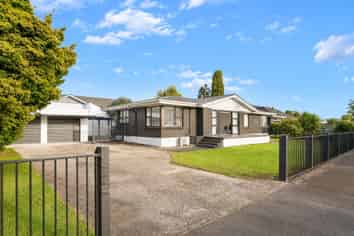 56 Braid Road, Saint Andrews
