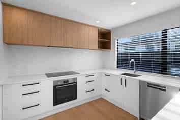 8 Phelan Pl, Aidanfield
