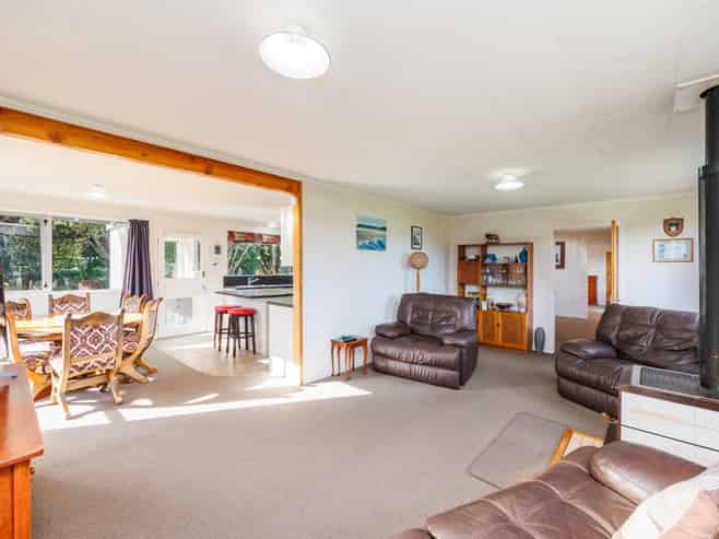1366 Rangiotu Road, Opiki