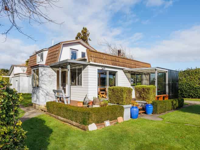 1366 Rangiotu Road, Opiki