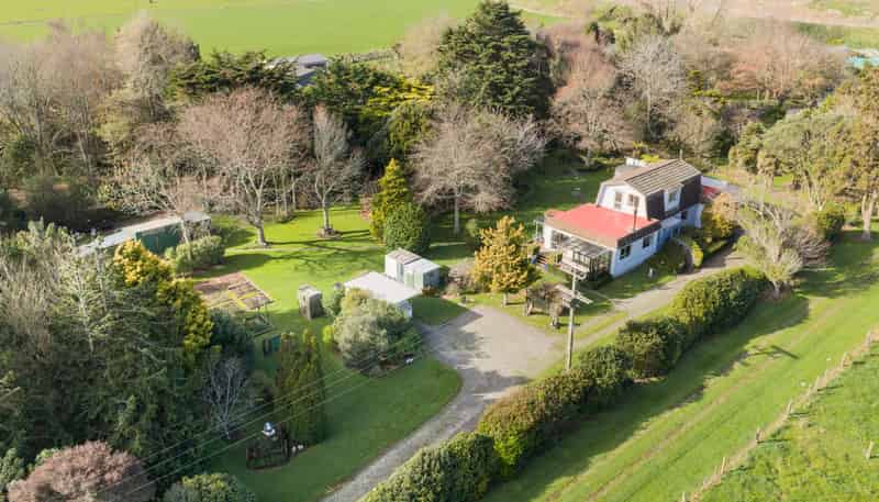 1366 Rangiotu Road, Opiki