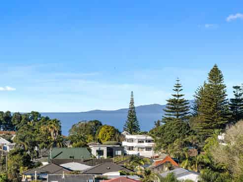 195 Hibiscus Drive, Orewa