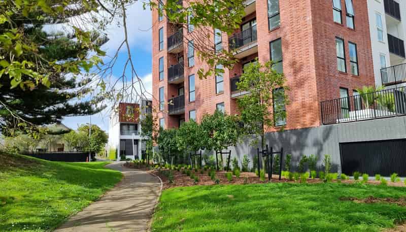 414/1817A Great North Road, Avondale