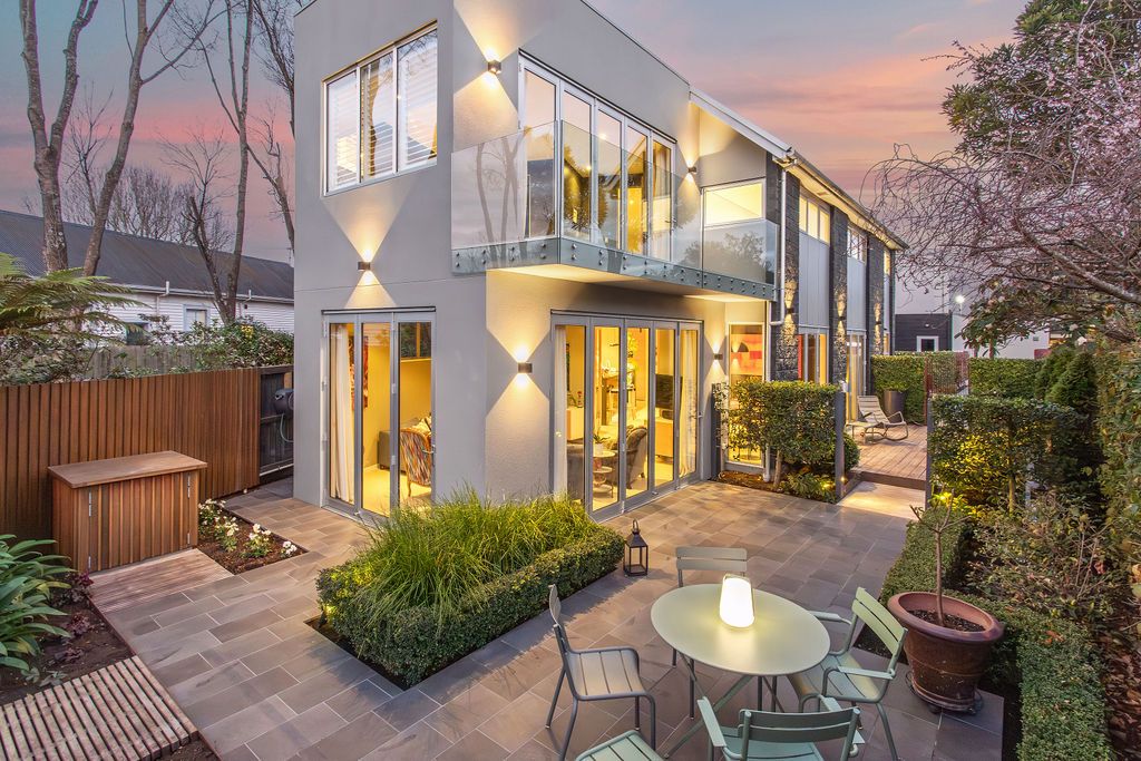 Motivated Seller, Serious Price!, Merivale