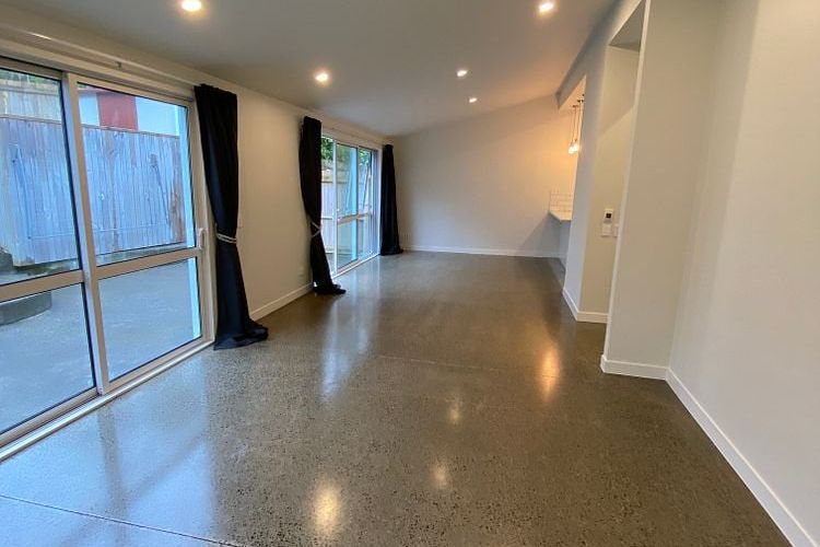 Modernised 4bdrm Home in Karori with parking - Aanzicht 6