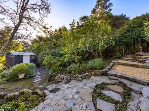 33 Chamari Close, Titirangi