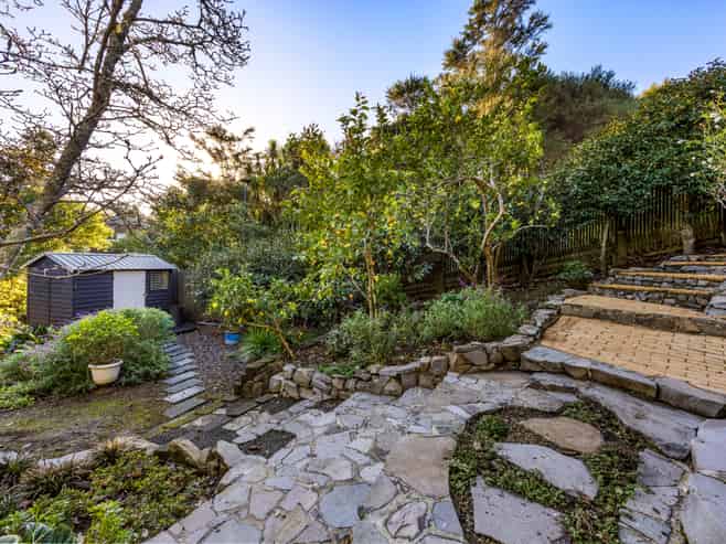 33 Chamari Close, Titirangi