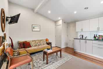 5 Tonks Grove, Te Aro
