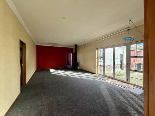 610 Grove Bush Woodlands Road, Mabel Bush
