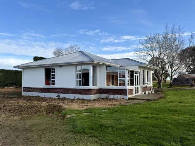610 Grove Bush Woodlands Road, Mabel Bush