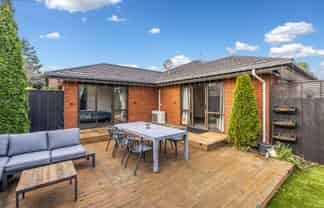 71A Shirley Road, Shirley