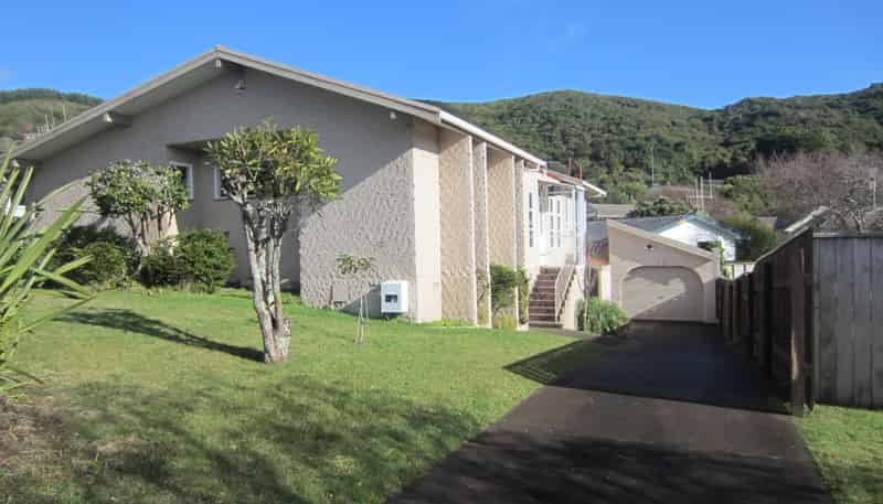 79 Oriel Avenue, Tawa