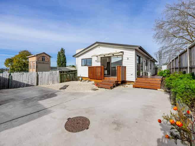 22A Lincoln Park Avenue, Massey