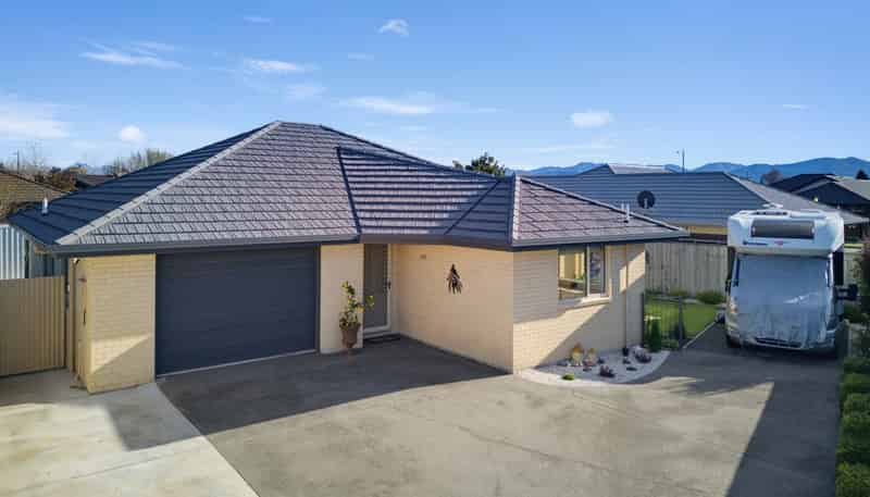 19 Korari Grove, Redwoodtown