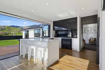 89 Daelyn Drive, Richmond