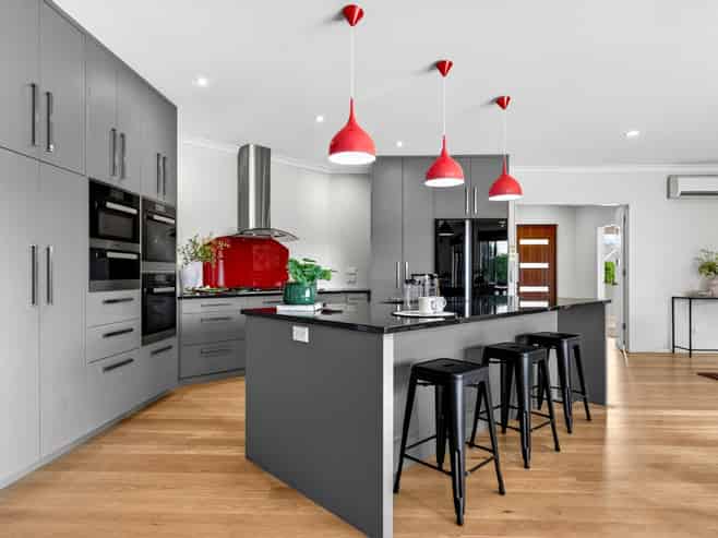 16A Roger Renall Avenue, Lansdowne