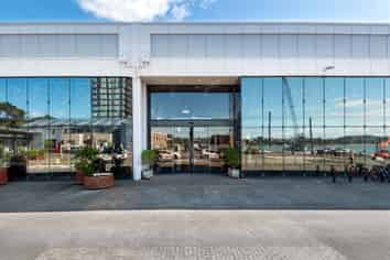 Stunning Waterfront Office Space in Catalina Bay