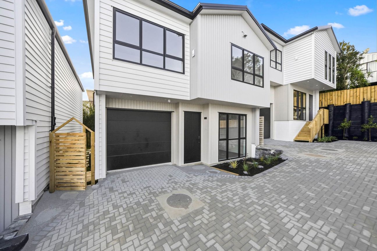 Brand new homes with Abundant space, storage &... - Widok 4