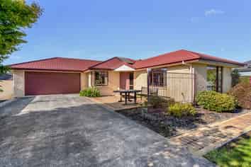 14  Elizabeth Street , Gore