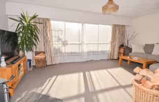 2 Medway Street, Kingswell