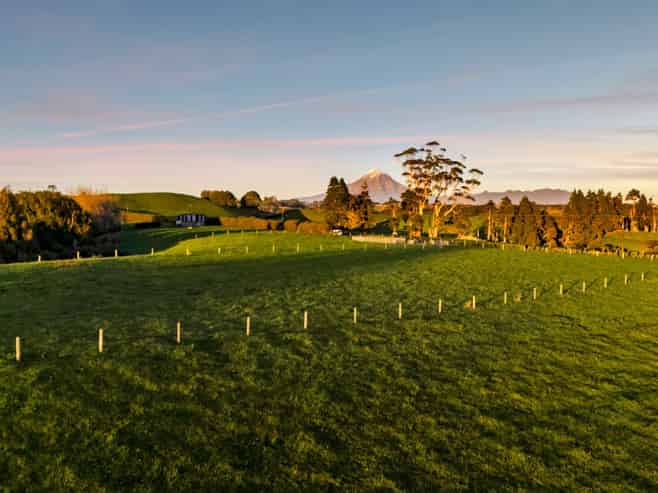 Lot 2,3,4,  York Road, Lepperton, New Plymouth