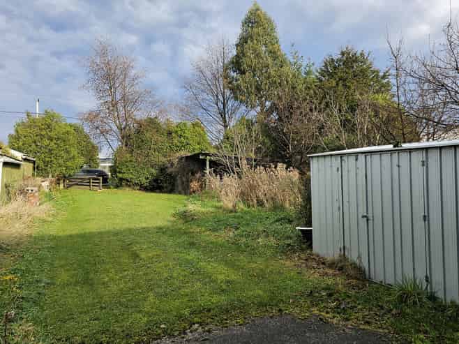 27 Ryley Street, Owaka