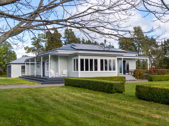 1250A Te Whiti Road, Gladstone