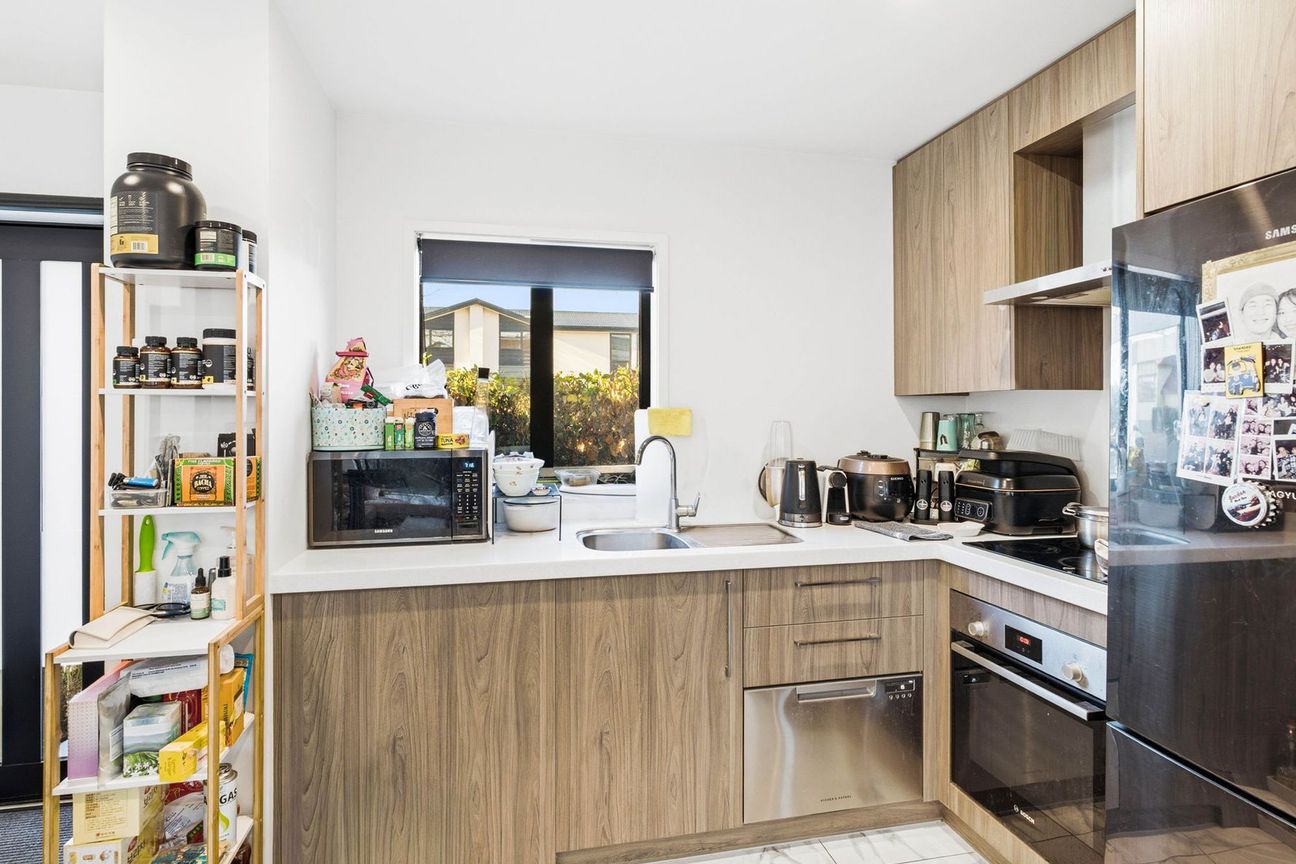 Great investment or first home - Vista 4