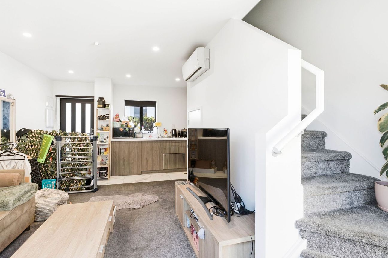 Great investment or first home - Vista 3