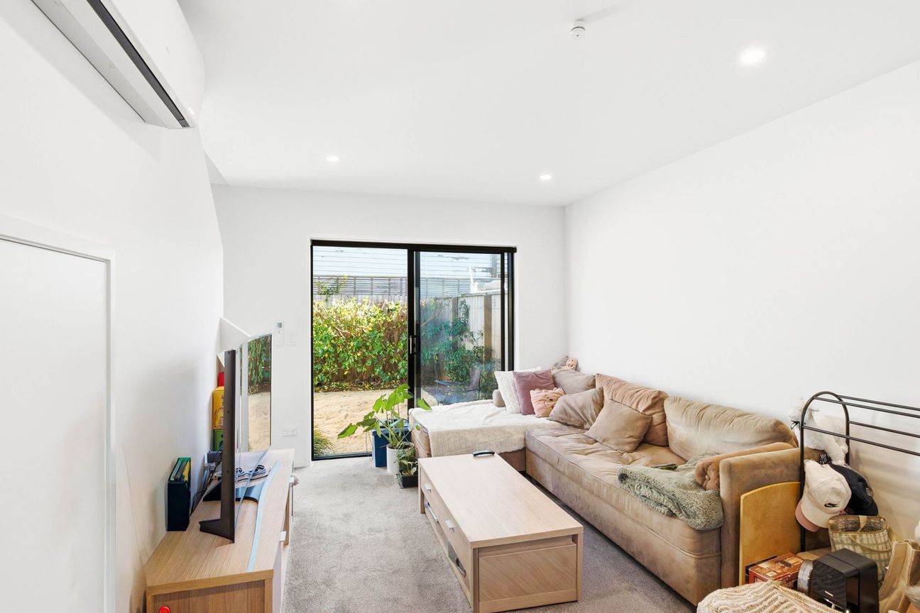 Great investment or first home - Vista 2